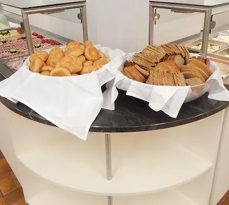 فندق Sommerhaus 2*